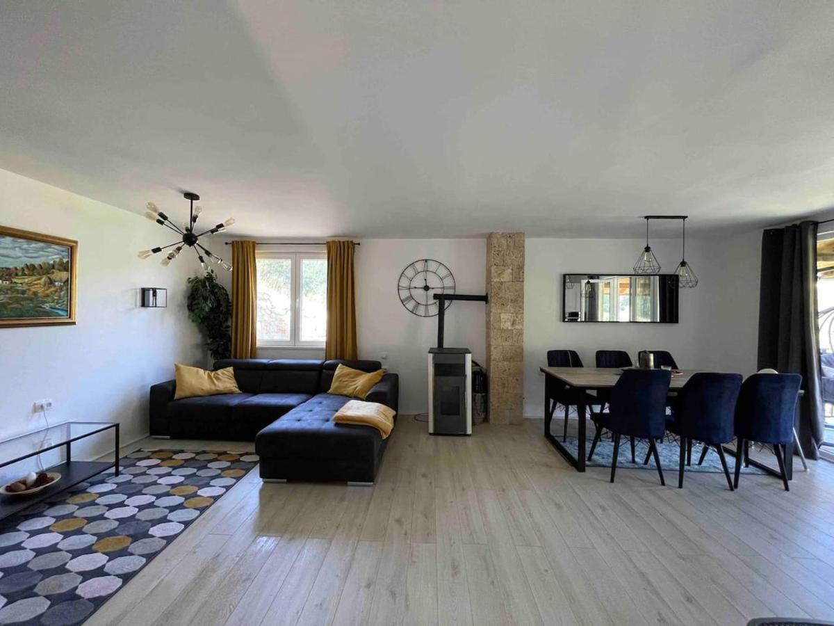 Vila Maslacak Popovići Exteriér fotografie
